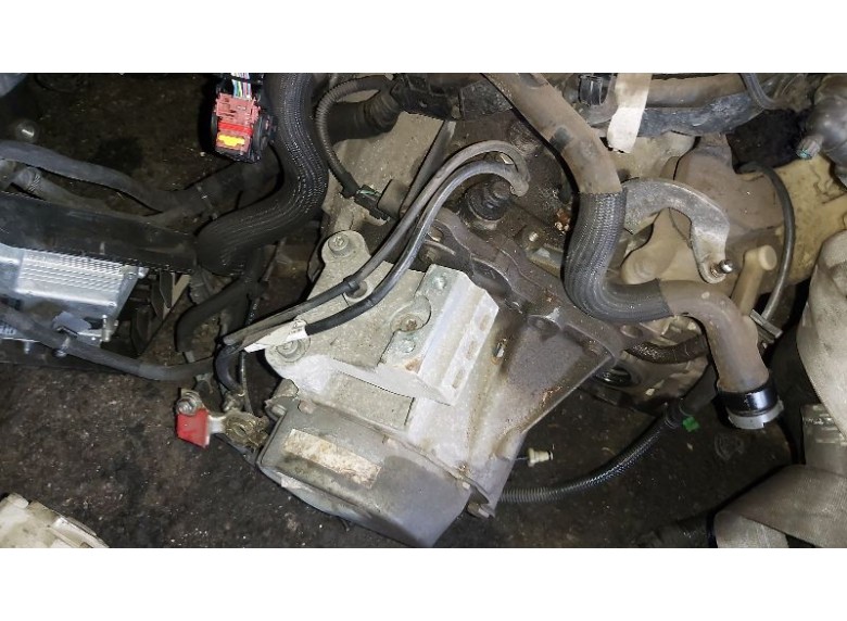 КПП механическая (МКПП) к Citroen C3 Picasso