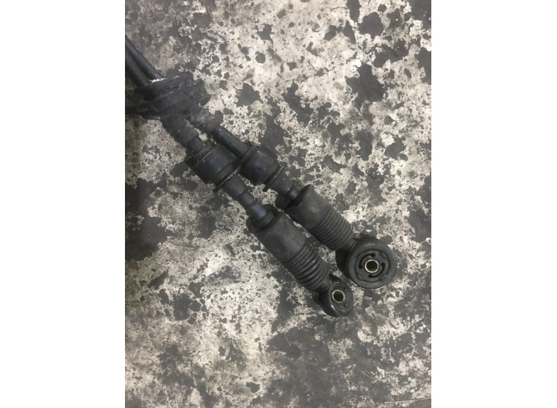 Кулиса к Kia Carens, 2006г.