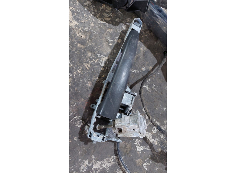 Ручка наружная передняя левая к Citroen Berlingo, 2009г.