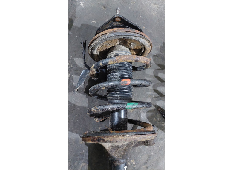 Пружина передняя к Hyundai Matrix, 2003г.