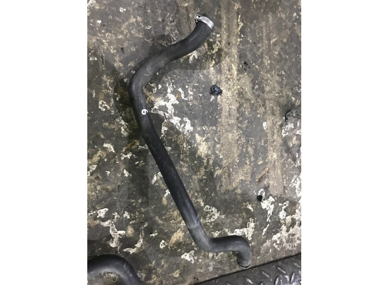 Патрубок (трубопровод, шланг) к BMW 5 E39