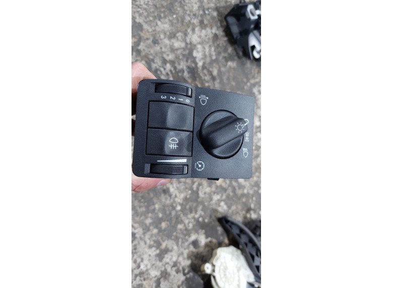 Переключатель света к Suzuki Ignis, 2004г.