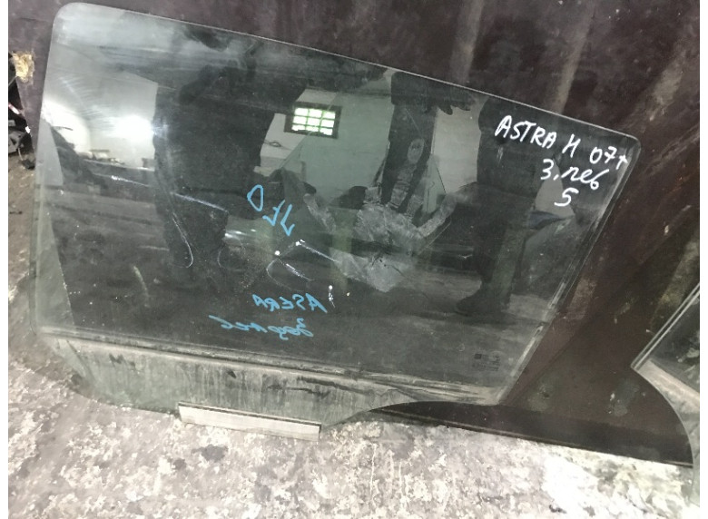 Стекло двери задней левой к Opel Astra, 2007г.
