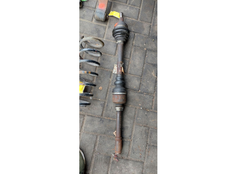 Полуось передняя правая (приводной вал, ШРУС) к Citroen C5, 2001г.