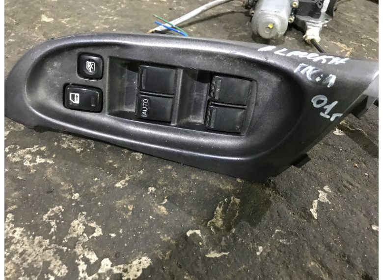 Блок управления стеклоподъемниками к Nissan Almera, 2001г.