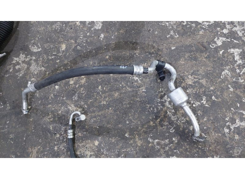 Трубка кондиционера к Kia Carens, 2006г.