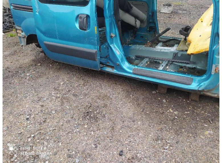 Порог правый к Renault Kangoo, 2008г.