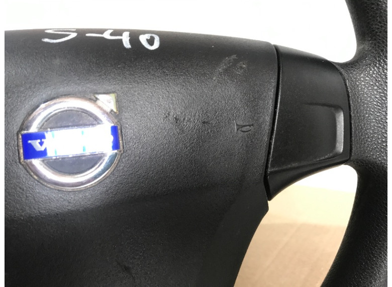 Подушка безопасности водителя к Volvo S40, 2005г.