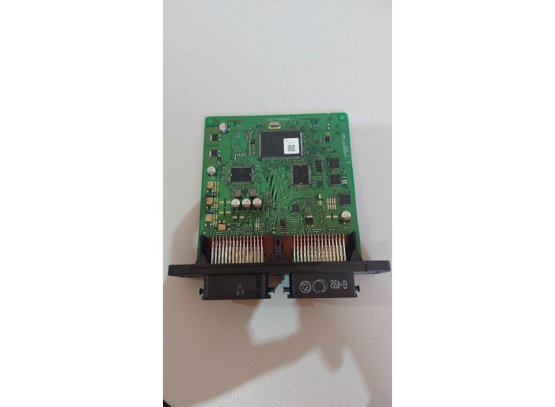 Блок управления двигателем к Mazda 6