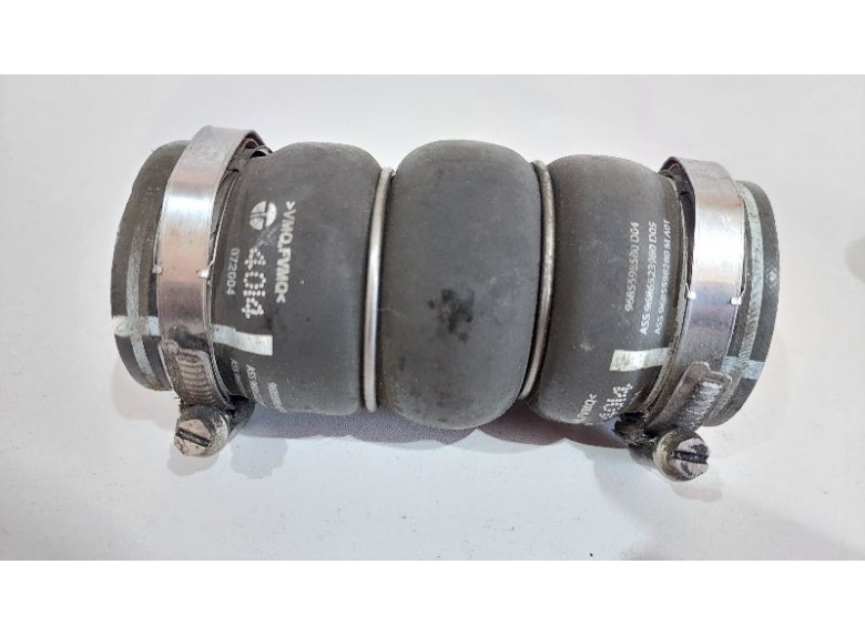 Патрубок интеркулера к Патрубок интеркулера к Peugeot 308 undefined г. 308