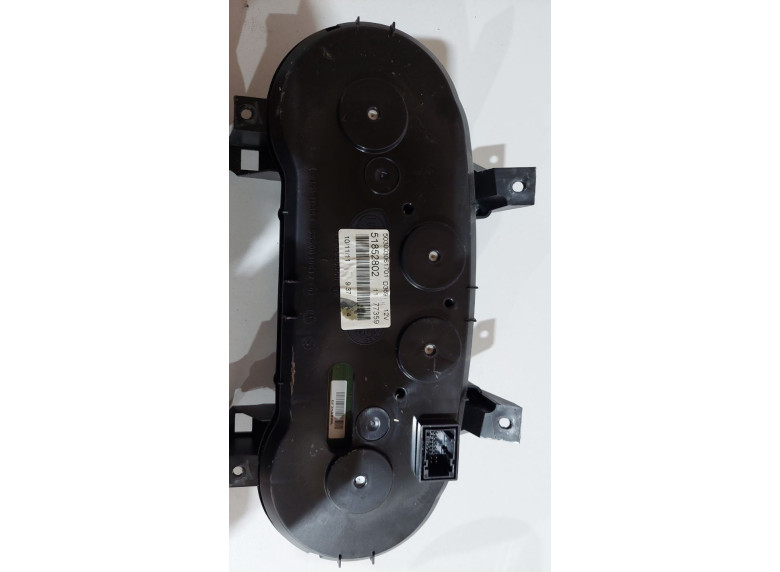 Щиток приборов (приборная панель) к Щиток приборов (приборная панель) к Fiat Punto undefined г. Punto