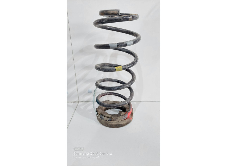 Пружина задняя к Kia Rio, 2015г.