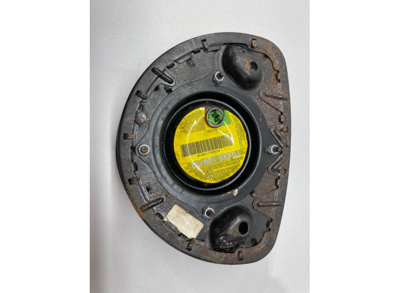 Подушка безопасности водителя к Opel Corsa, 2002г.