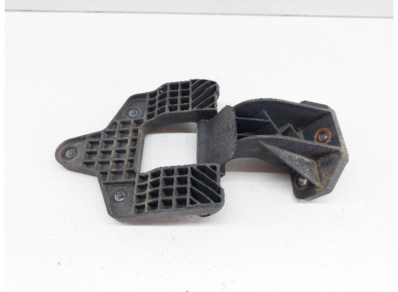 Петля капота к DAF LF, 2007г.