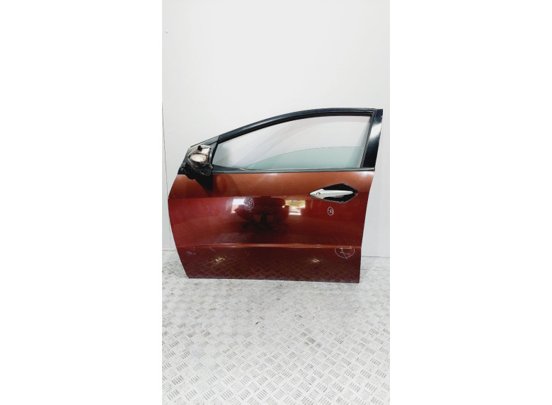 Дверь передняя левая к Honda Civic, 2011г.