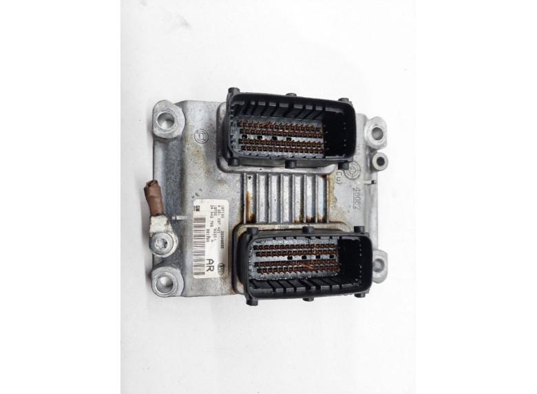 Блок управления двигателем к Opel Corsa, 2001г.