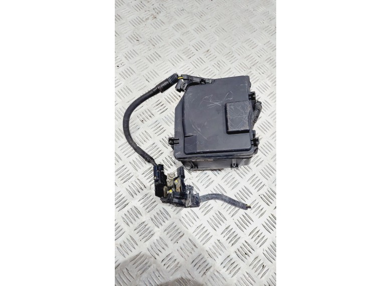 Блок предохранителей к Honda Civic