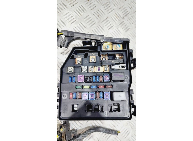 Блок предохранителей к Блок предохранителей к Honda Civic undefined г. Civic