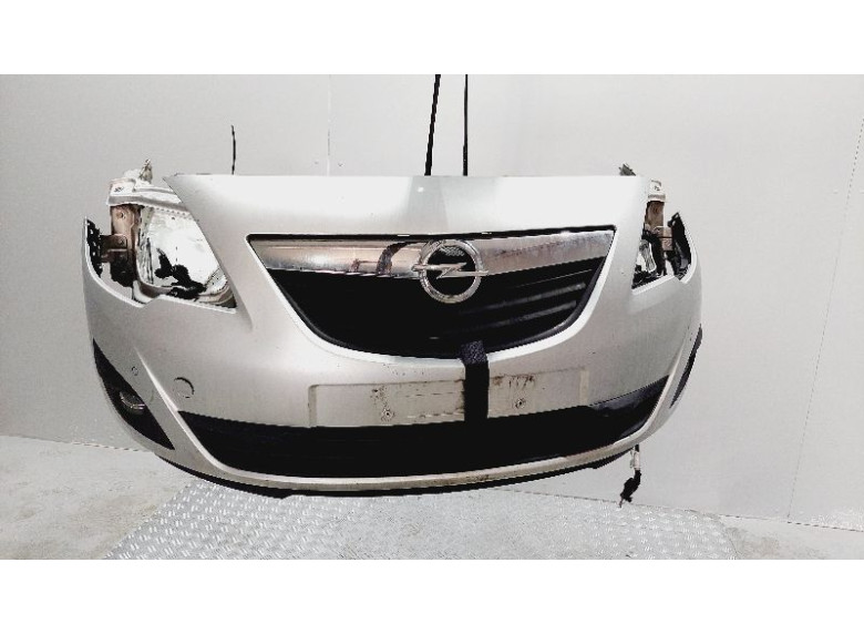 Передняя панель крепления облицовки (телевизор) к Opel Meriva, 2011г.