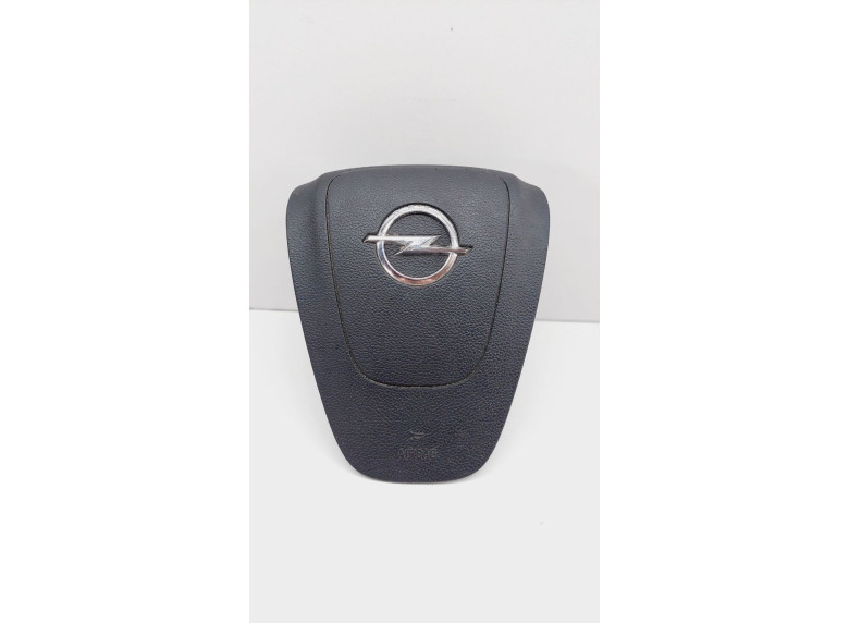Подушка безопасности водителя к Opel Zafira, 2012г.