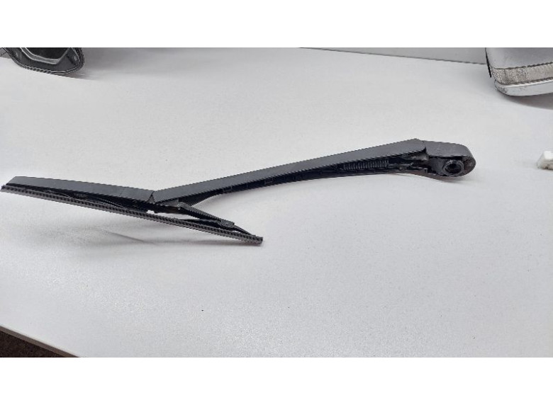 Щеткодержатель задний к Honda FR-V, 2007г.