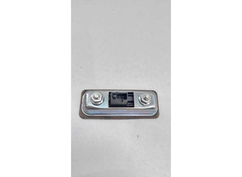 Кнопка открытия багажника к Volkswagen Golf, 2006г.