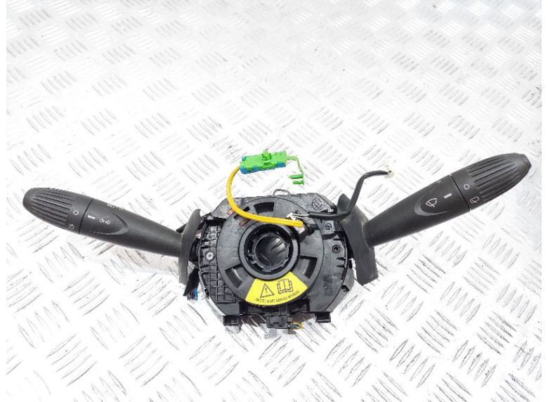 Переключатель подрулевой (стрекоза) к Fiat Punto