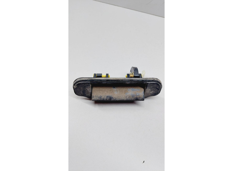Кнопка открытия багажника к Mazda 323, 2002г.