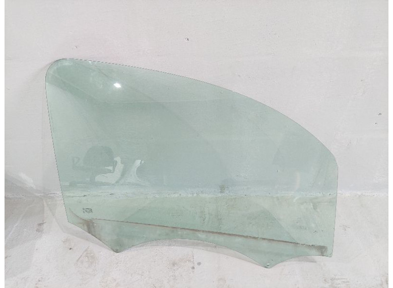 Стекло двери передней правой к Renault Kangoo, 2008г.