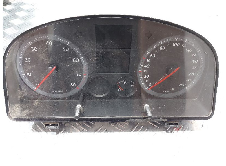 Щиток приборов (приборная панель) к Volkswagen Caddy, 2006г.