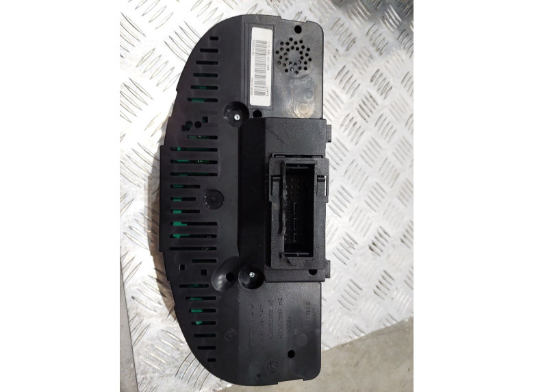 Щиток приборов (приборная панель) к Volkswagen Caddy, 2006г.