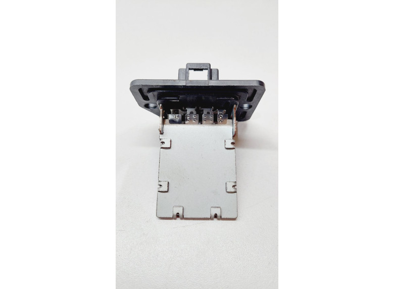 Сопротивление печки к Hyundai i30, 2010г.