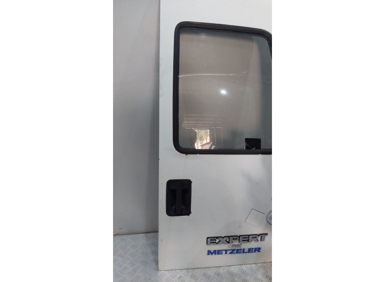 Ручка наружная задняя правая к Ручка наружная задняя правая к Peugeot Expert undefined г. Expert