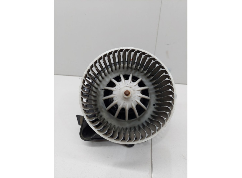 Моторчик печки к Моторчик печки к Fiat Punto undefined г. Punto