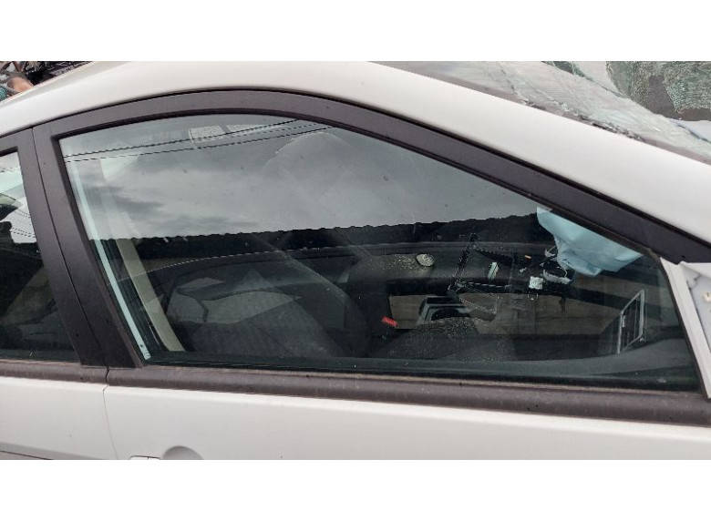 Стекло двери передней правой к Geely SC7, 2014г.