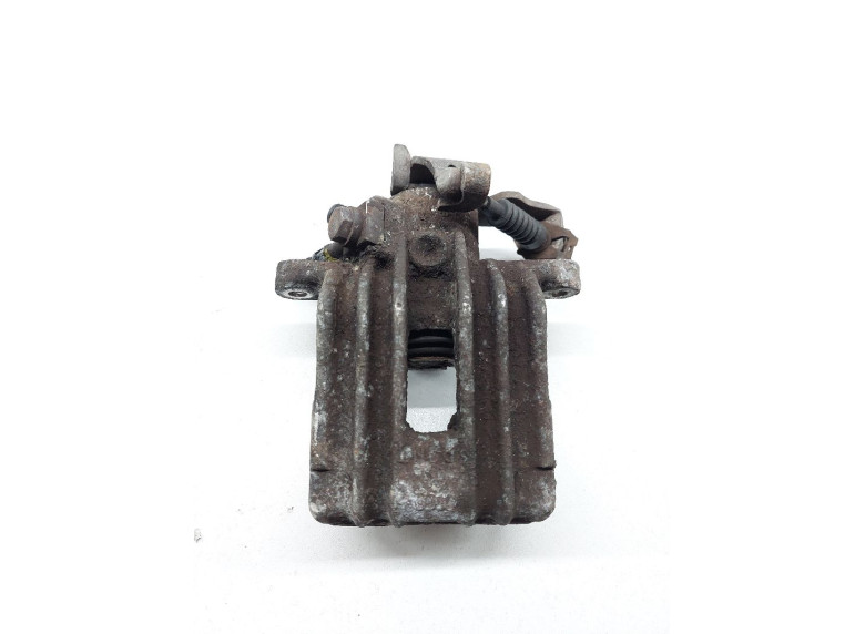 Суппорт задний левый к Volkswagen Golf, 2001г.