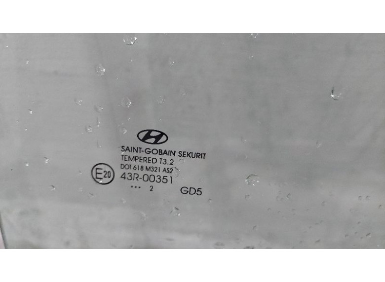 Стекло двери задней правой к Hyundai i30, 2012г.
