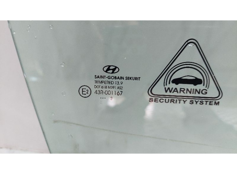 Стекло двери передней правой к Hyundai i30, 2012г.