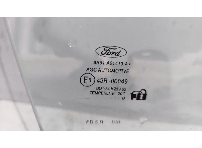 Стекло двери передней правой к Ford Fiesta, 2010г.