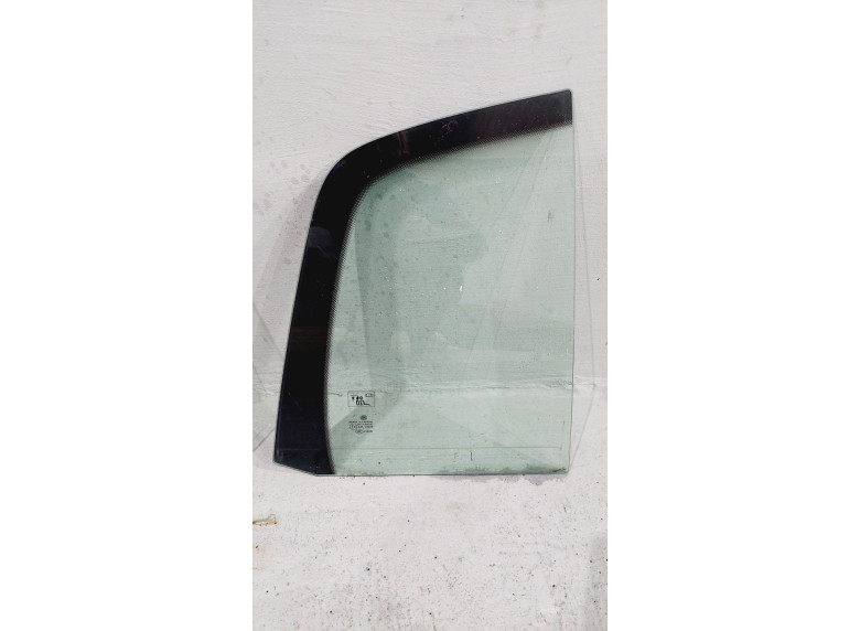 Форточка задняя правая к Volkswagen Golf Plus, 2007г.