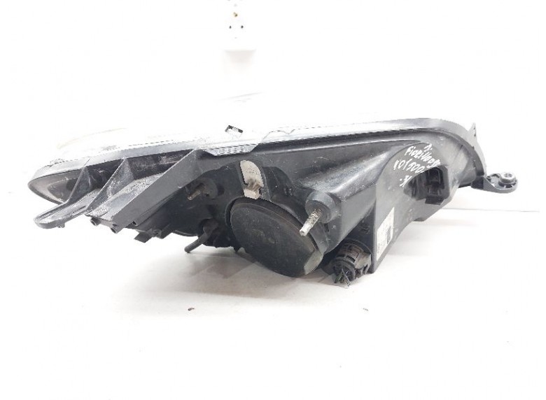 Фара левая к Фара левая к Fiat Fiorino undefined г. Fiorino