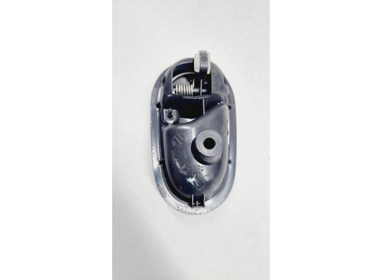 Ручка внутренняя передняя правая к Renault Sandero Stepway, 2018г.