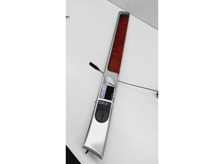 Ручка внутренняя передняя левая к Volkswagen Touareg, 2002г.