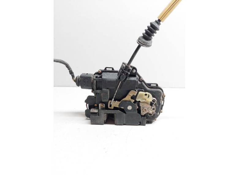 Замок двери передней правой к Замок двери передней правой к Seat Leon undefined г. Leon