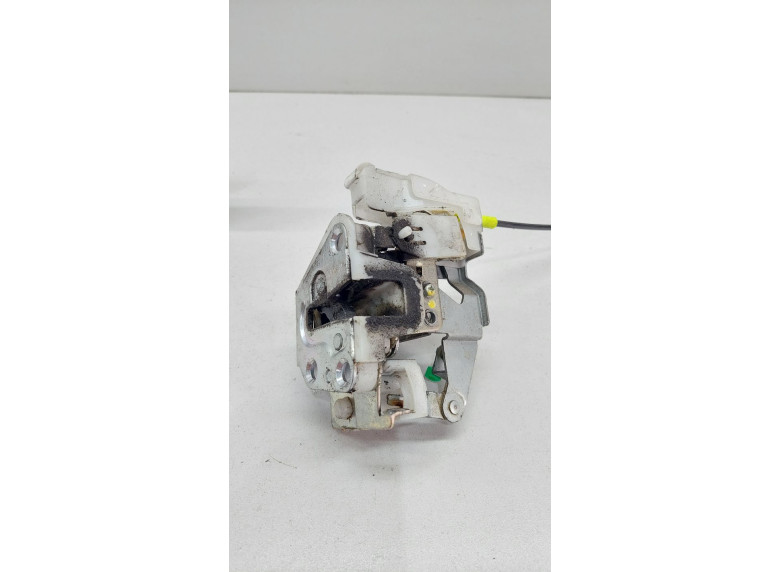 Замок двери задней левой к Citroen C1, 2009г.