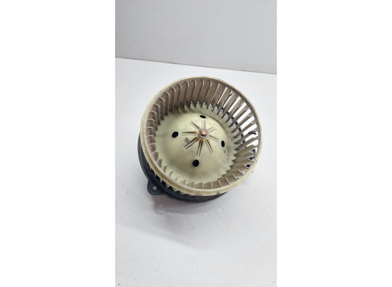 Моторчик печки к Geely Emgrand EC7