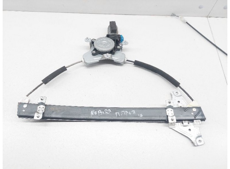 Стеклоподъемник электрический передний правый к Chevrolet Nubira