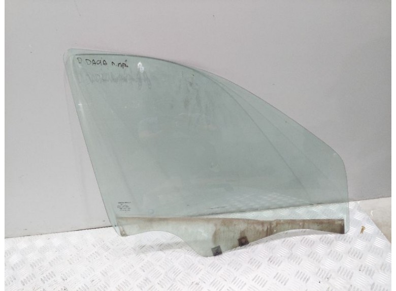 Стекло двери передней правой к Dacia Logan