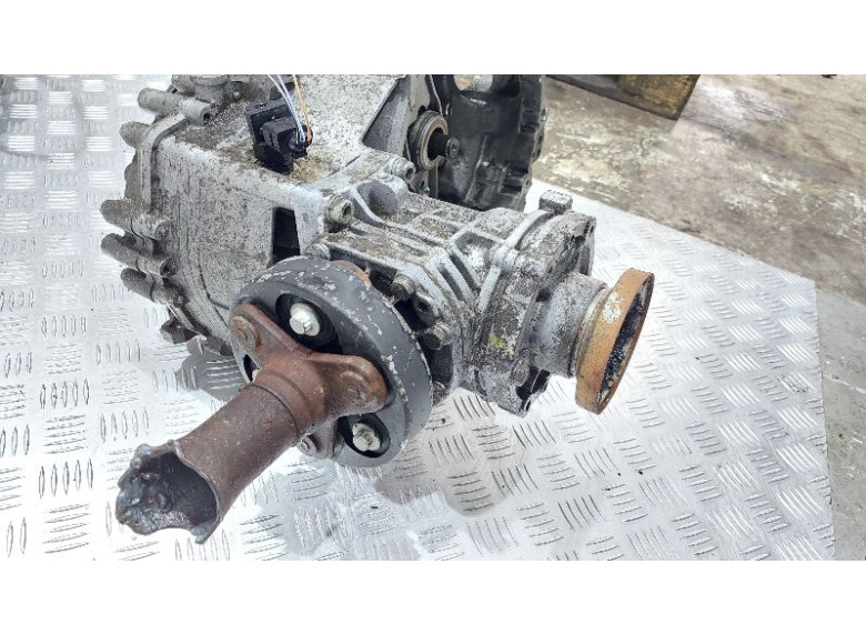 Редуктор переднего моста к Volkswagen Golf, 2003г.