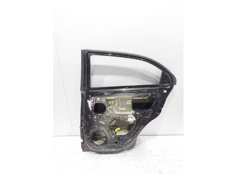 Дверь задняя правая к Kia Rio, 2011г.